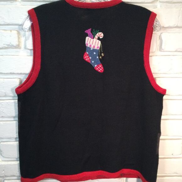 Festive Patchwork Holiday Sweater Vest Petite M - Picture 4 of 7
